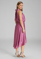 Cocktailkleid aus nachhaltigem Satin mit Volant am Saum