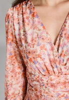 Midi Kleid aus bedrucktem Mesh mit ¾ Arm