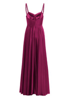 Satinkleid mit drapiertem Top und bestickten Trägern