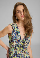 Maxikleid mit Rüschen aus bedrucktem Chiffon mit Glitzerstreifen