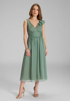 Cocktailkleid aus Crinkle Chiffon mit Volant Detail an der Schulter pistachio green