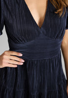 Cocktailkleid mit Stufenrock aus Plissee Jersey