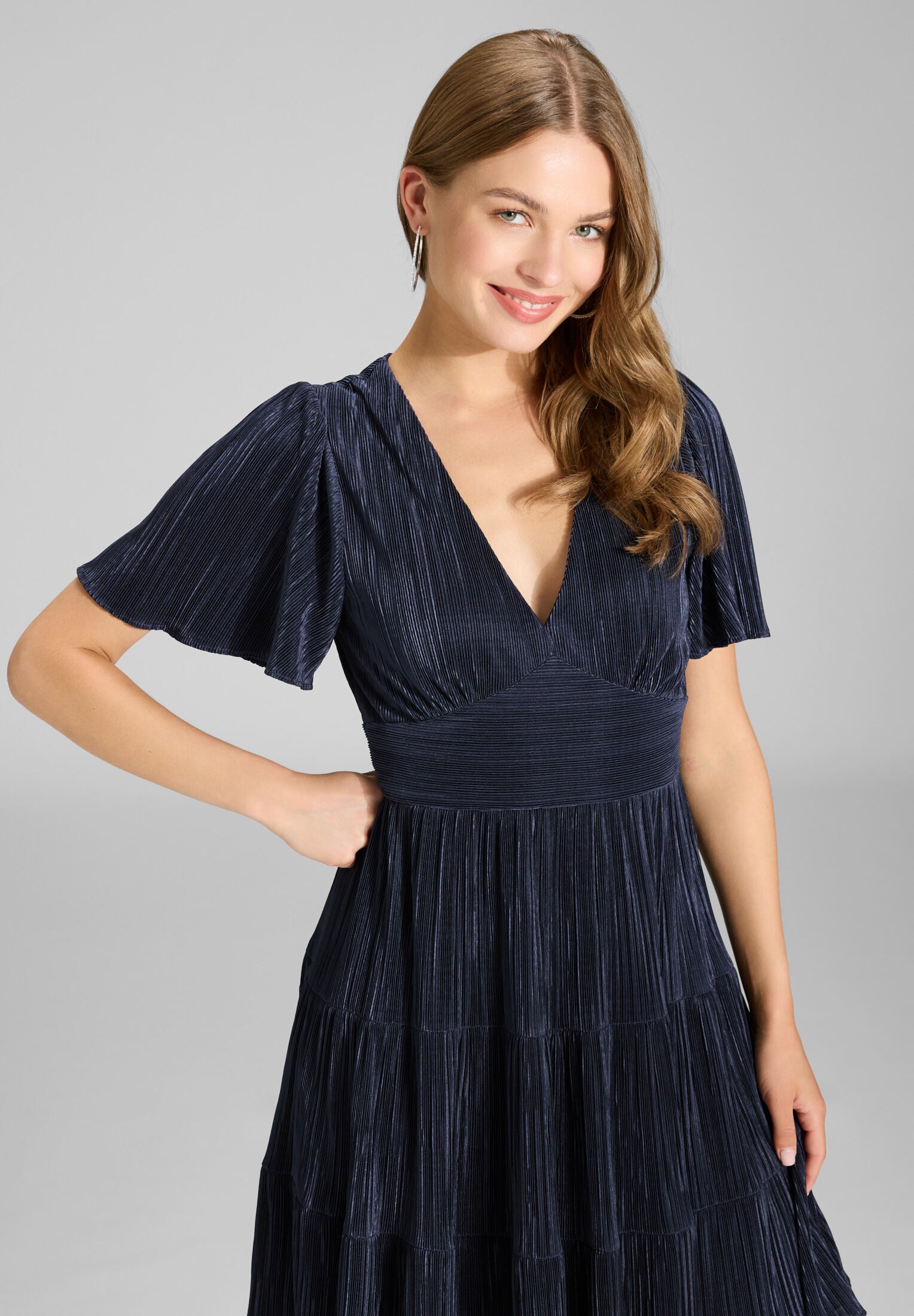 Cocktailkleid mit Stufenrock aus Plissee Jersey