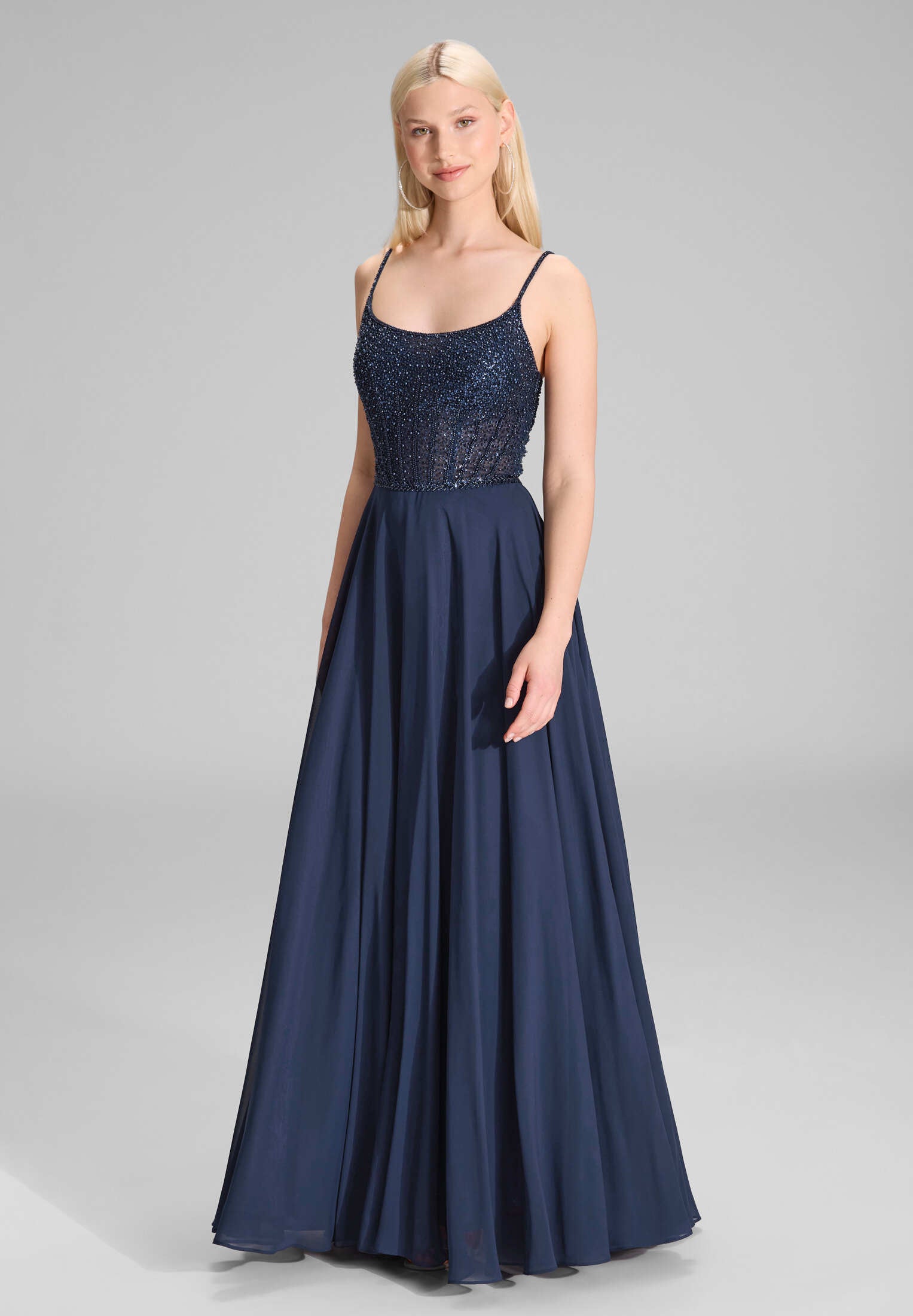 Chiffonkleid mit besticktem Top navy