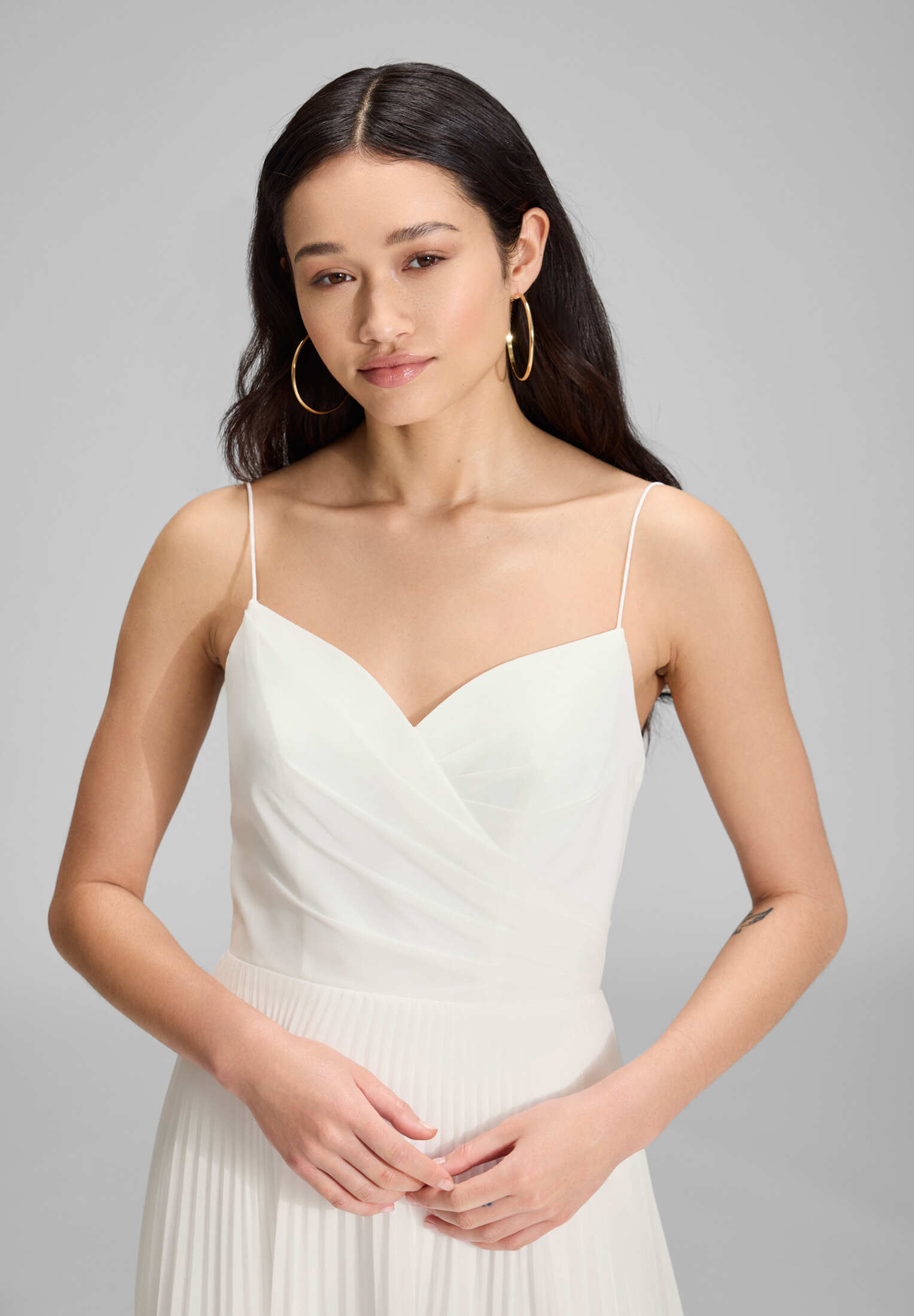 Chiffonkleid mit Plisseerock